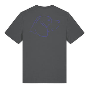 Blue outline illustration of the head of a Beagle on the back of an anthracite grey unisex t-shirt