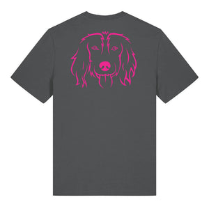 Magenta outline illustration of the head of a Spaniel on the back of an anthracite grey unisex t-shirt